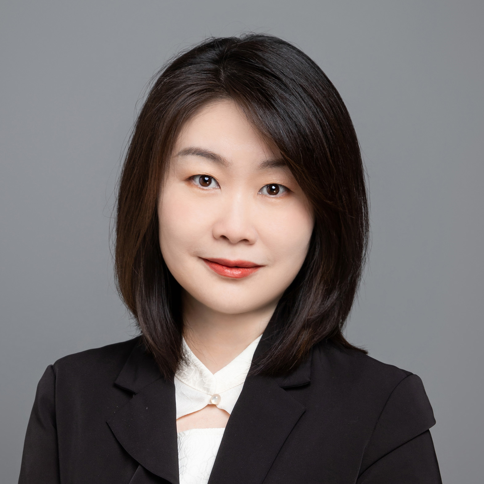 Louise Zhang