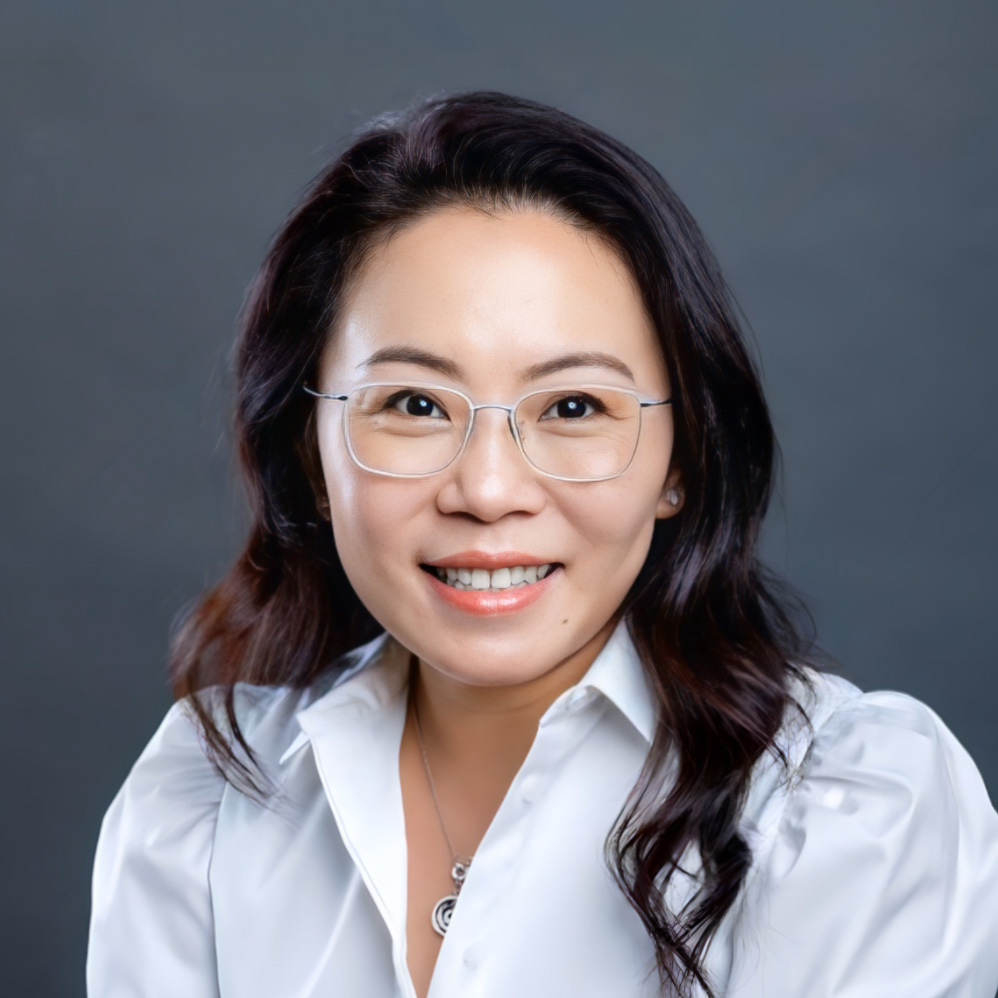 Winnie Lau